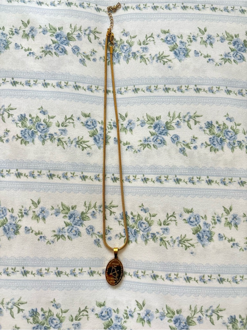 Taylor swift the archer lyric necklace